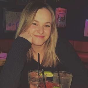 Meet your Posher, Kaycee